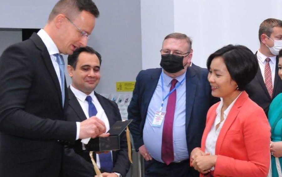 Hungarian Foreign Minister Peter Szijjarto (left) meets with Chea Serey, the National Bank’s director-general of central banking, at Phnom Penh’s Cambodia Museum of Money and Economy on November 3, 2020, in this photograph posted to her Facebook page.