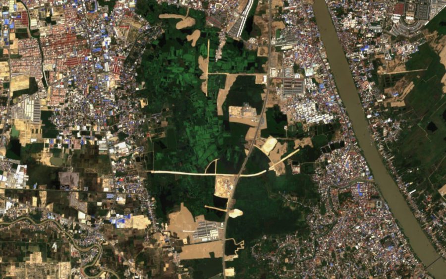 Development on the Boeng Tompun wetlands, in a E.U. Sentinel satellite photo from February 19, 2021.