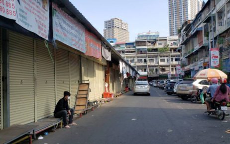 A row of shops closed at O'Russey Market during Covid-19 market closures across Phnom Penh on May 11, 2021. (Danielle Keeton-Olsen/VOD)