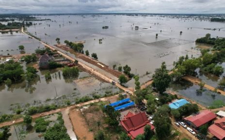 Thousands of families are affected by flooding in Banteay Menachey province, destroying state infrastructure and 25,200 hectares of crops.
