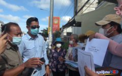 As Airport Project Set to Swallow Village, Protesters Petition Hun Sen