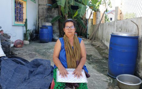 Bul Sopheap sits outside her daughter's house in Preah Sihanouk province's Prey Nob district on December 2, 2021. (Danielle Keeton-Olsen/VOD)