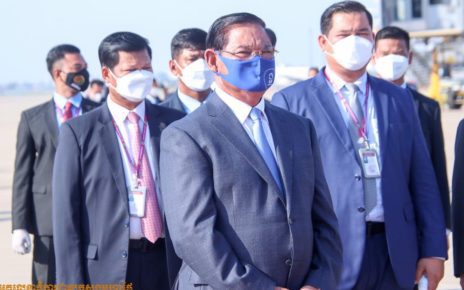 Interior Minister Sar Kheng photographed at the Phnom Penh International Airport on February 3, 2022. (Interior Ministry)