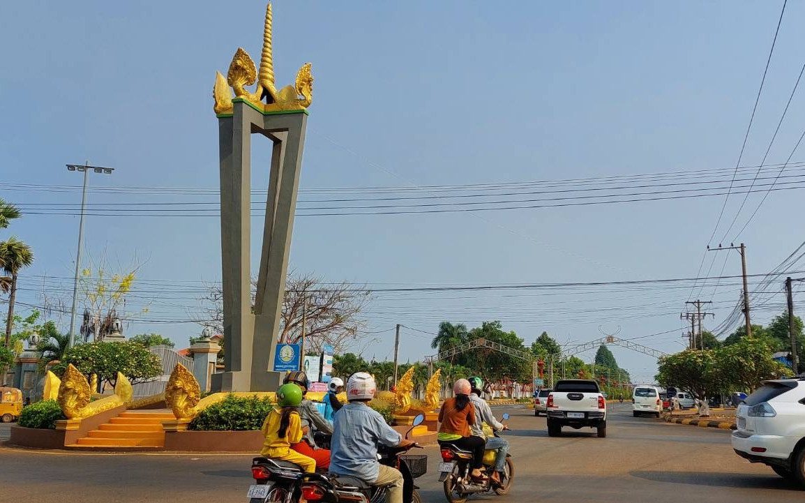 The Independent Monument in Ratanakiri province’s Banlung city. (Keat Soriththeavy/VOD)