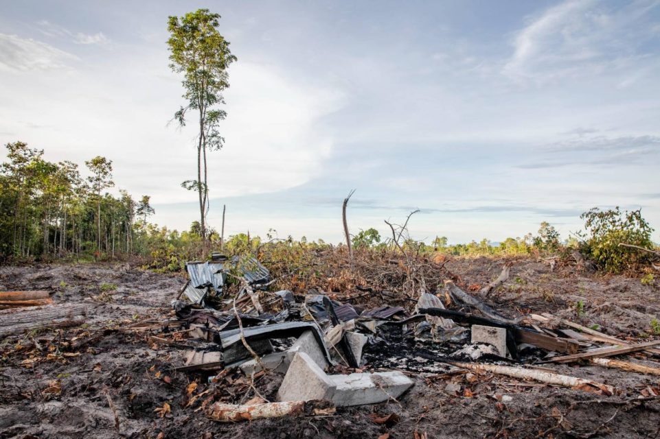 Monk Prom Thomacheat’s burned down living quarters in Kampong Speu’s Metta forest on June 8, 2022. (Roun Ry/VOD)