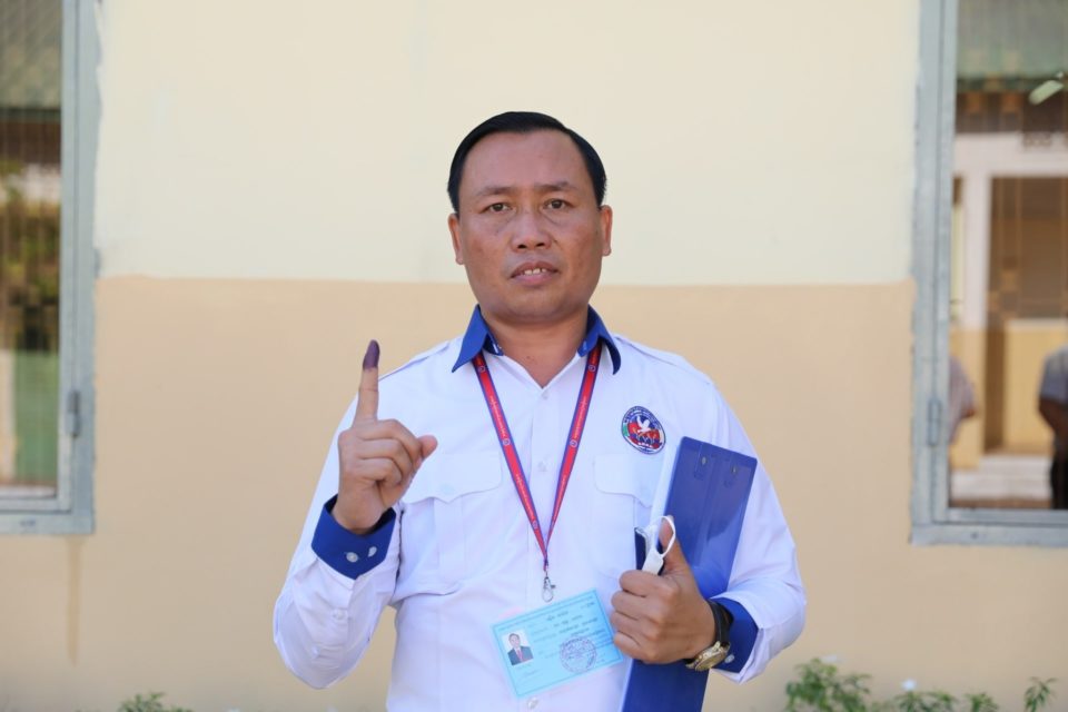 Deang Sarann, 41, an election observer from the Youth League of Peace Lover, in Takhmao city on June 5, 2022. (Roun Ry/VOD)