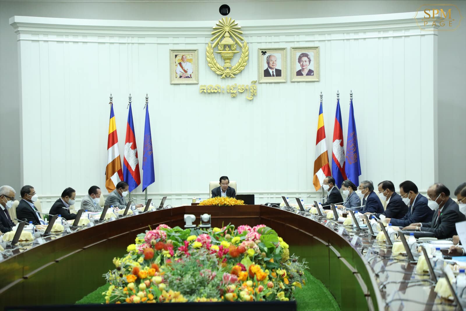 A Council of Ministers meeting on July 8, 2022. (Hun Sen’s Facebook page)