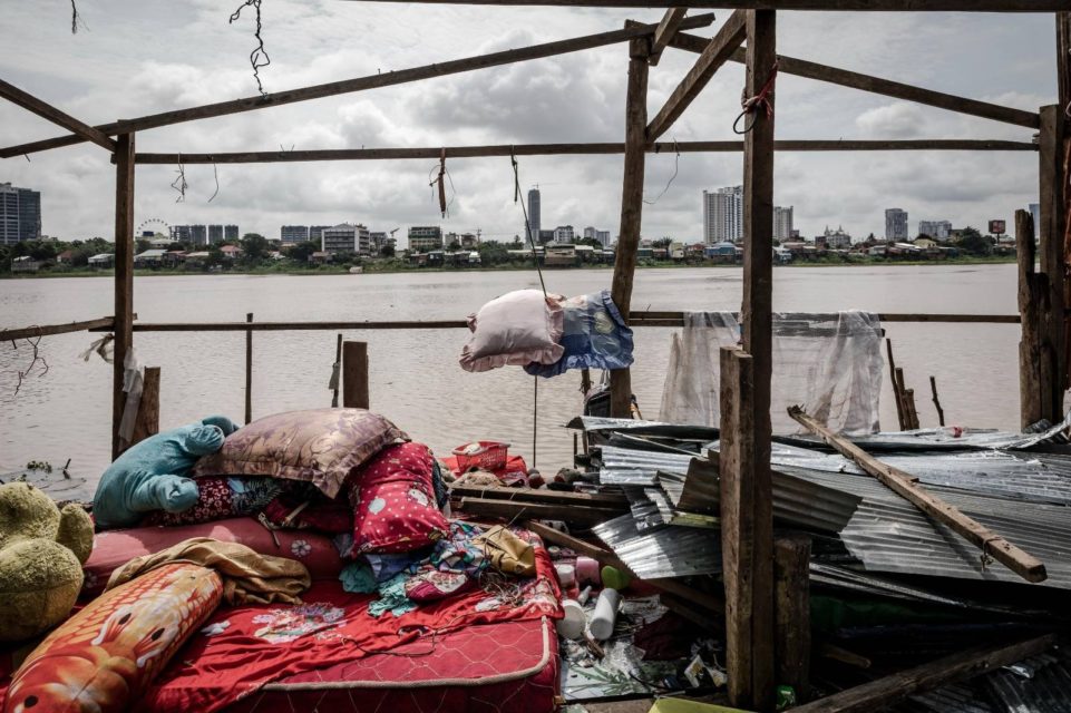 The Tonle Sap river at Russei Keo’s Phsar Touch village, on July 20, 2022. (Roun Ry/VOD)