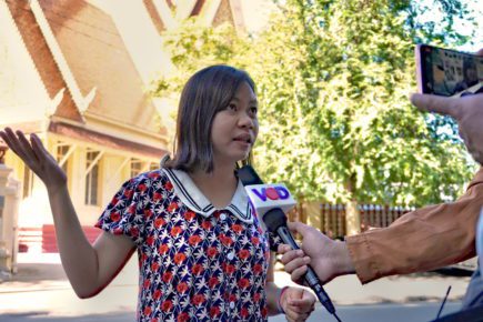 Mother Nature activist Phuon Keoreaksmey speaks outside the Supreme Court in Phnom Penh on July 29, 2022. (Hean Rangsey/VOD)