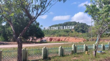 The "Welcome to Batam" sign on a hillside in Batam city, Indonesia on July 16, 2022. (Danielle Keeton-Olsen/VOD)
