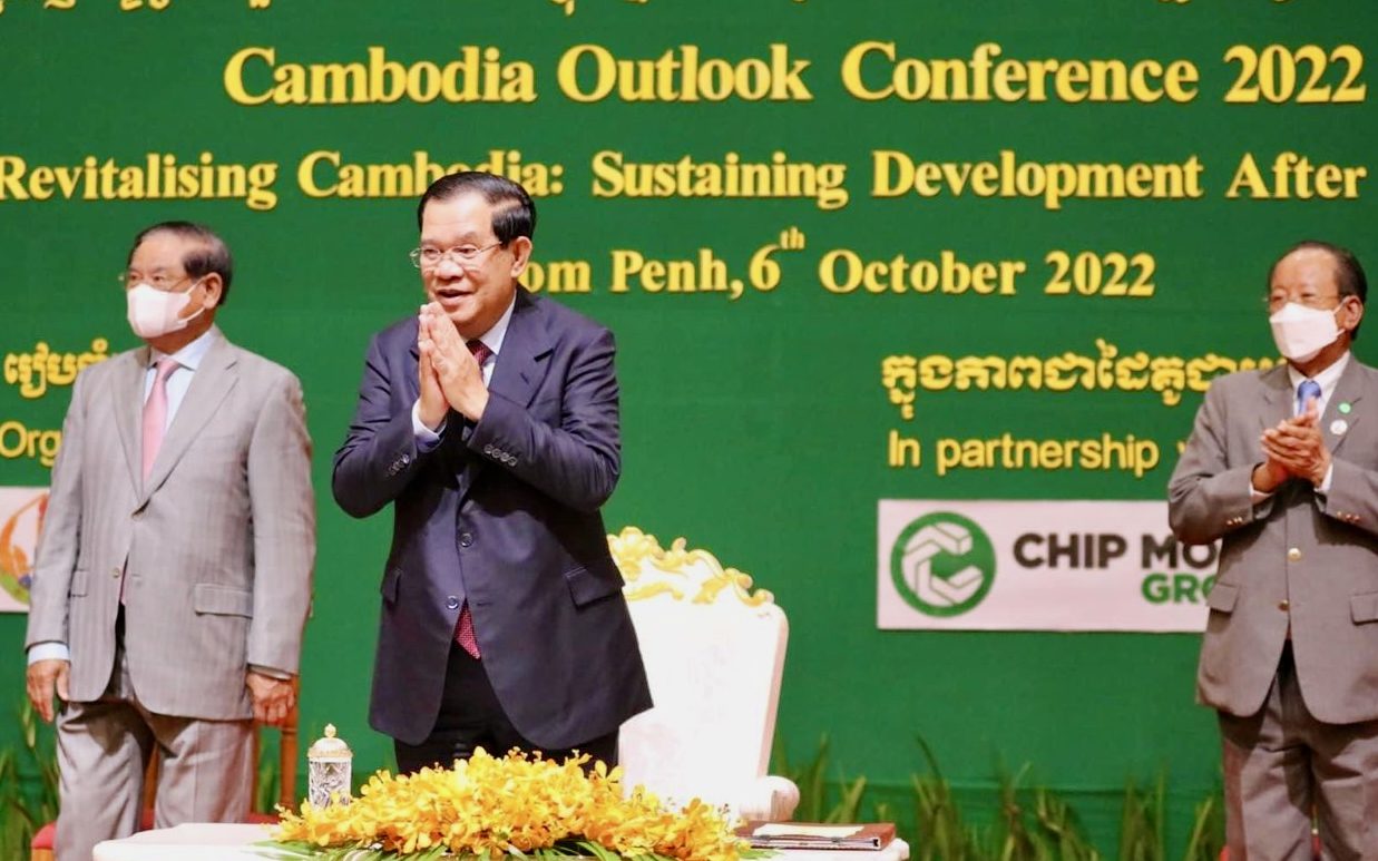 Hun Sen attends an economic conference in Phnom Penh on Thursday.