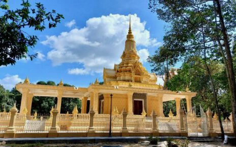 The ornate stupa at Phnom Penh's Wat Monisovann on October 4, 2022. (Mech Dara/VOD)