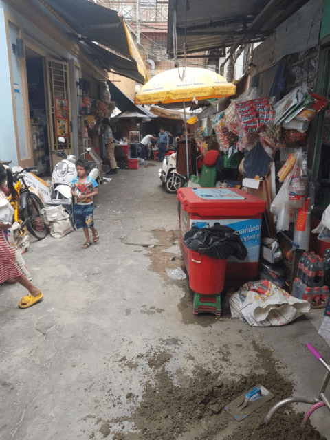 One of the alleyways of Phum Dap. (Daniel Zak)