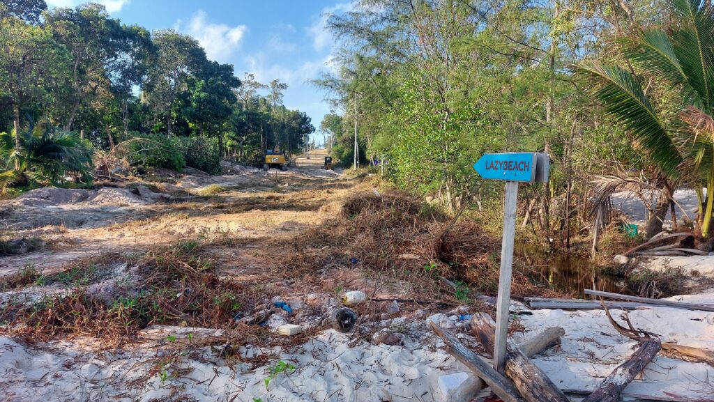 Roadwork is underway on a road connecting the Saracen Bay resort area and Lazy Beach in the south on Koh Rong Sanloem island on February 5, 2023. (Danielle Keeton-Olsen/VOD)