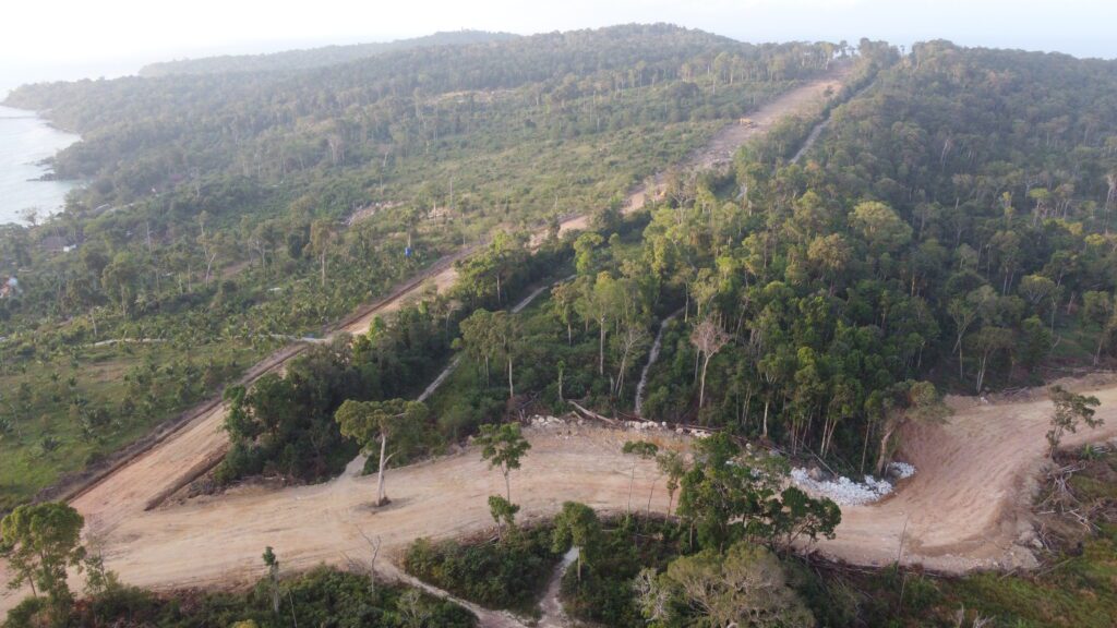 Roads cut into forested area south of the Saracen Bay resort area on Koh Rong Sanloem island on February 5, 2023. (Danielle Keeton-Olsen/VOD)